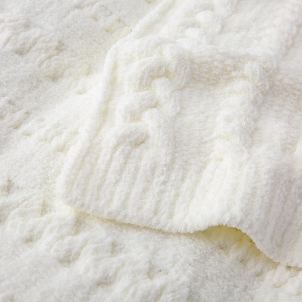 Off‑White Chunky Chenille Cable Knit Throw Blanket